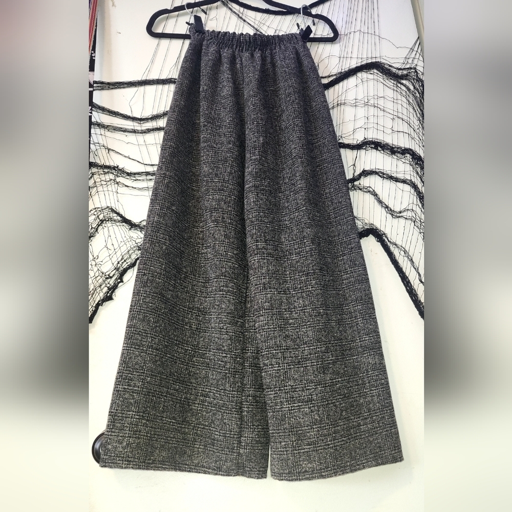 ✨️Elegant Charcoal Wide-Leg Pants✨️ - Picture 3 of 6